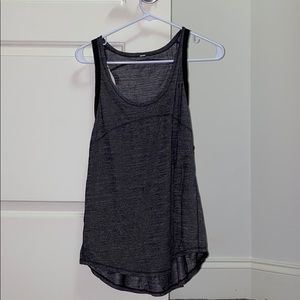 Lululemon workout tank
